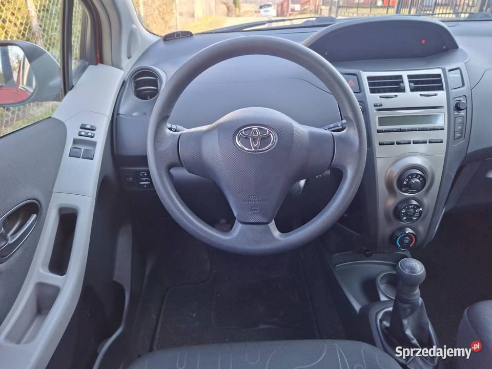 Toyota Yaris LIFT 2011R Benzyna 10 Z NIEMIEC Iwonicz