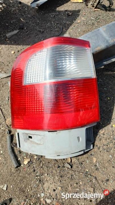 Lampa lewa tył tylna w błotnik Ford Galaxy lift Książ Wielkopolski sprzedam