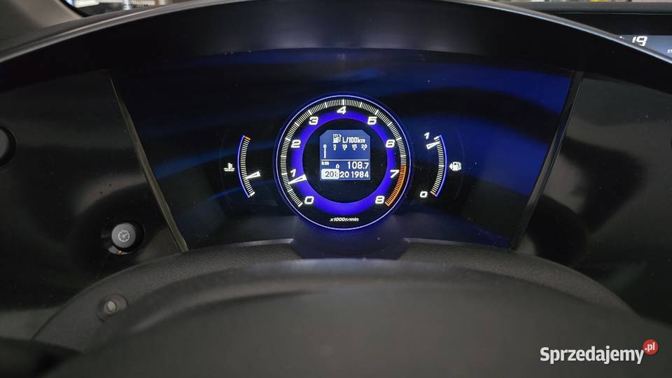 HONDA CIVIC VIII UFO benzyna mazowieckie Radom
