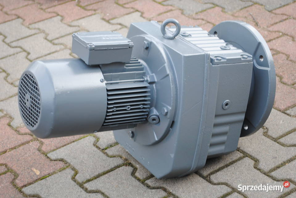 Motoreduktor kołnierzowy 15kw 15obrmin z