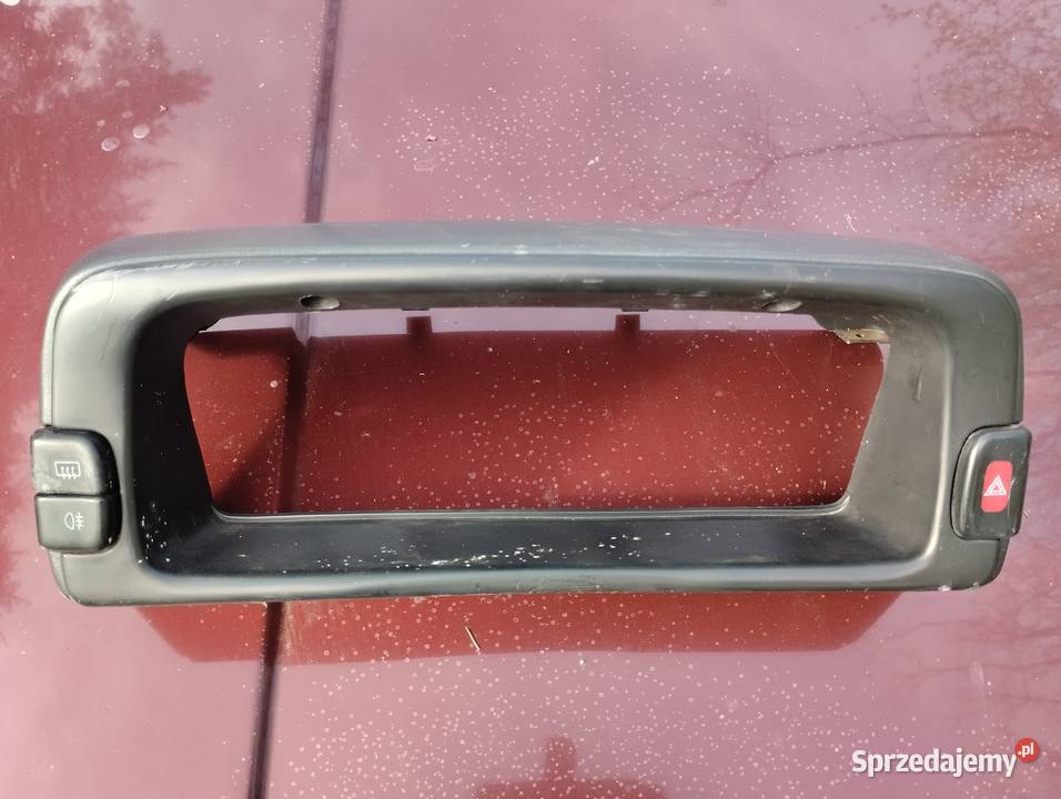 Obudowa licznika Subaru Justy 1991 małopolskie