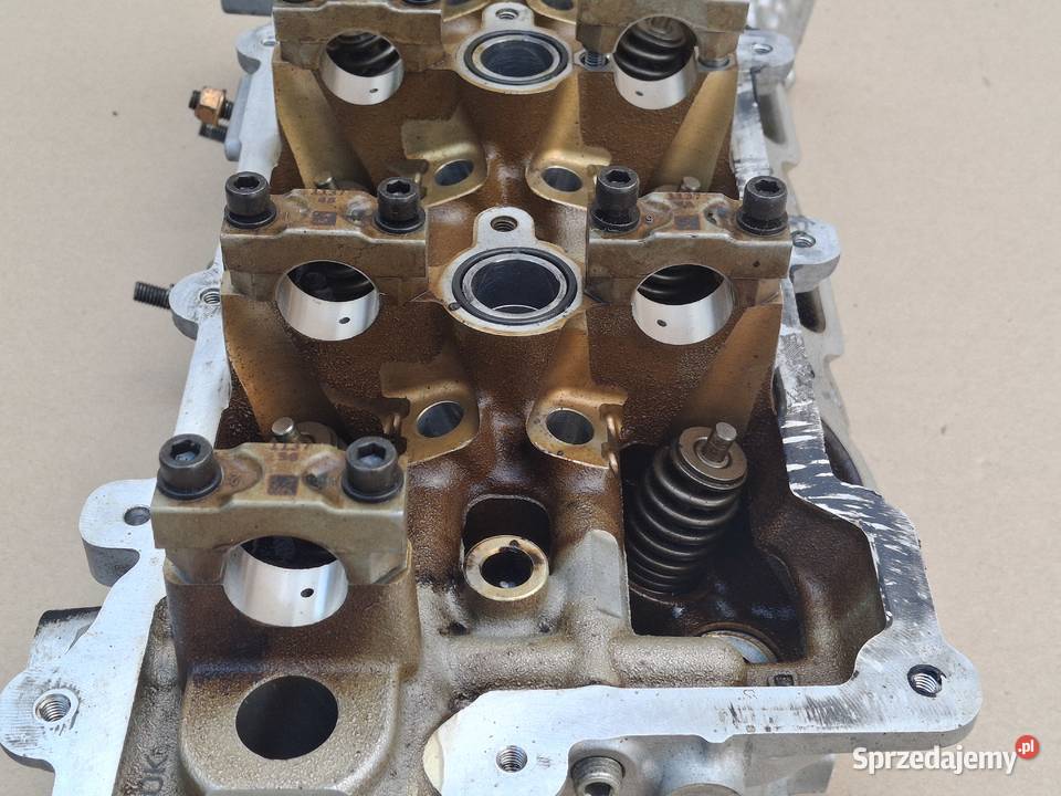 MASERATI GHIBLI LEVANTE 30 V6 GŁOWICA LEWA M156 Bieleń