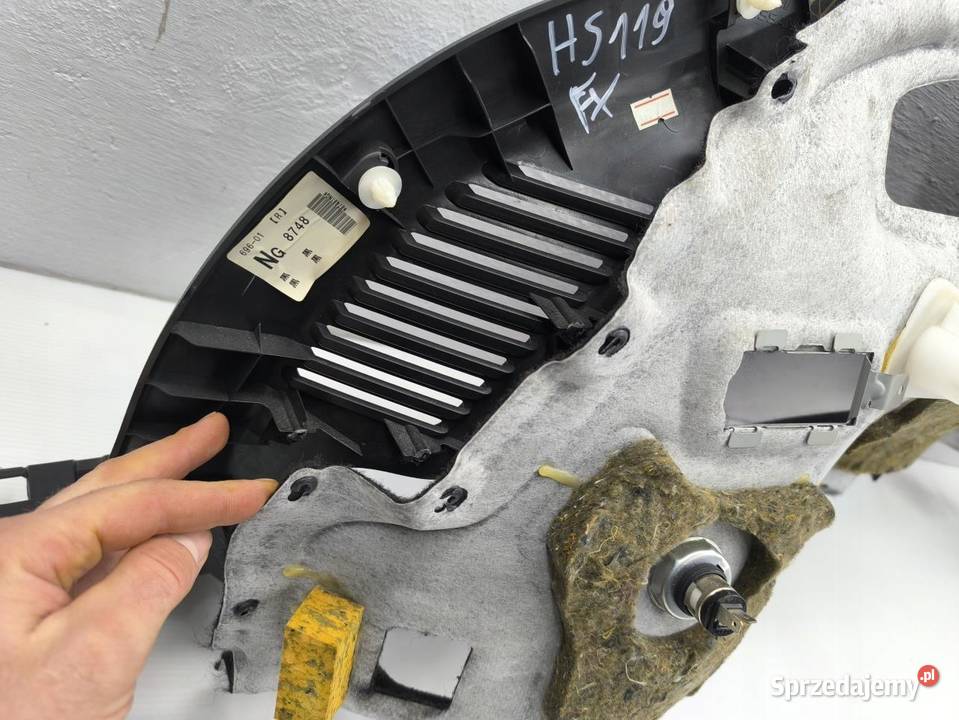 BOCZEK BAGAŻNIKA PRAWY FX II QX70