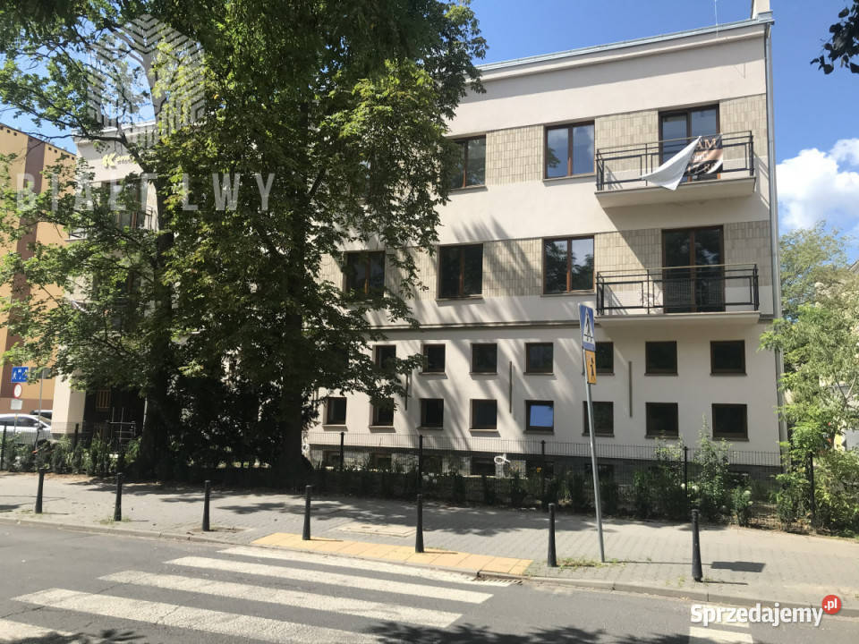 Sprzedaż mieszkania 13937m2 4pok Warszawa kamienica Sprzedaż
