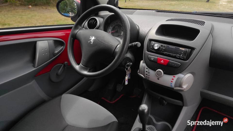 Peugeot 107 2009r 10 benzyna 68 191 przebiegu Hatchback