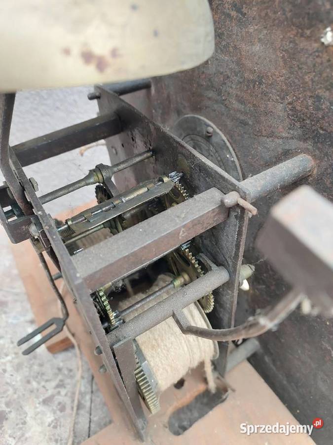 M176 Mechanizm zabytkowego zegara podłogowego Tczew