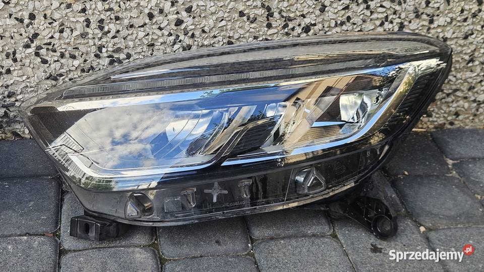 RENAULT CAPTUR I LIFT 1719 Lampy Przód Full Led Lampy przednie sprzedam