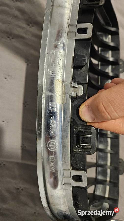 Oryginalne Nerki Grill BMW E60 E61 Komplet OEM