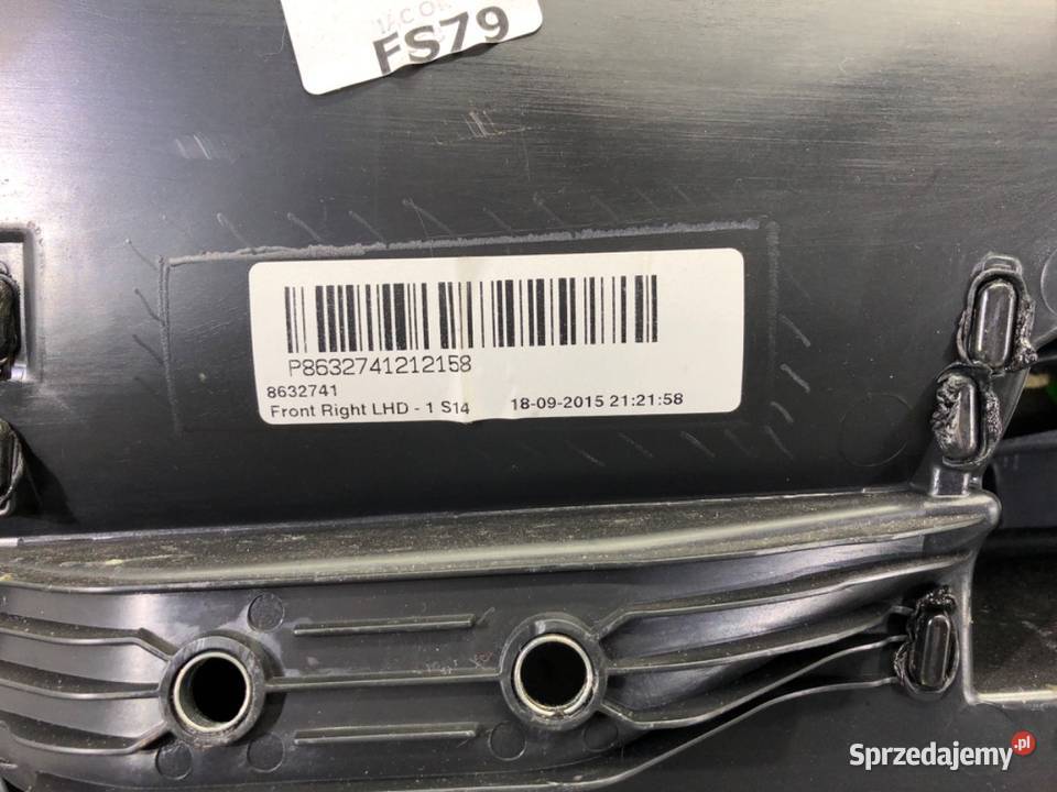 BOCZEK DRZWI PRAWY PRZÓD VOLVO V40 Hatchback podkarpackie