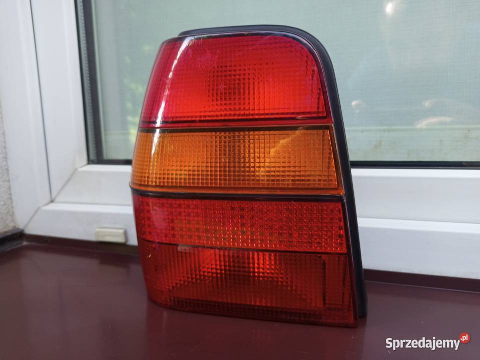 VW Polo II 86c2f kombi lampa tył tylna lewa lampy tylne Sieradz
