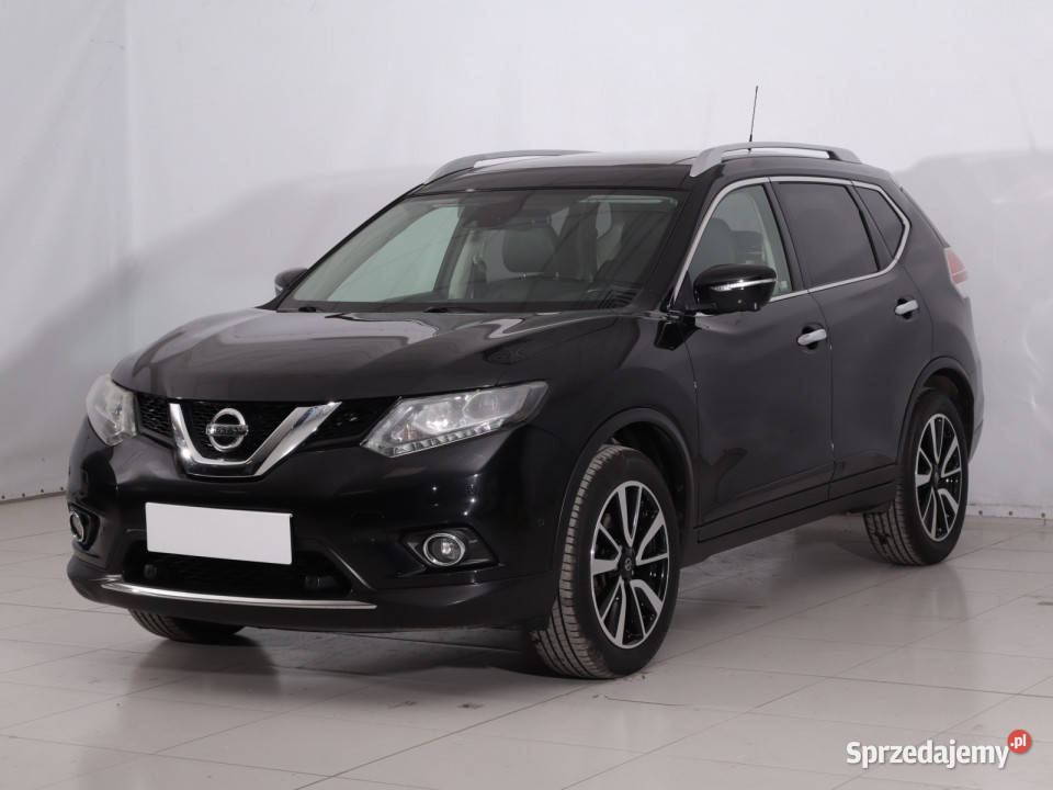 Nissan XTrail 16 dCi czarny sprzedam