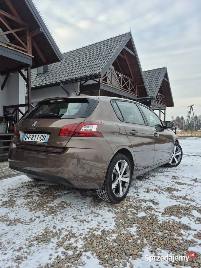 Peugeot 308BenzynaNiski Przebieg Zator