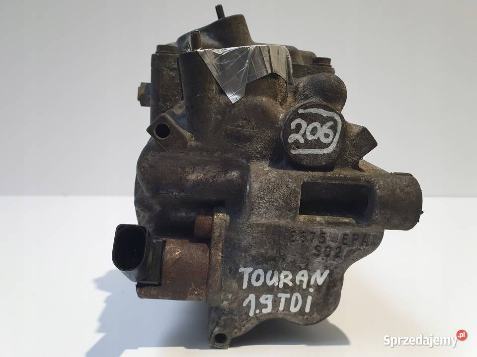 SPRĘŻARKA KLIMATYZACJI VW Touran 19 TDI Rudka