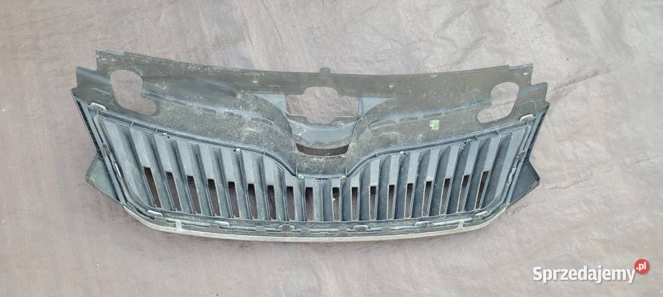 SKODA RAPID 12 ATRAPA GRILL 5JA853668