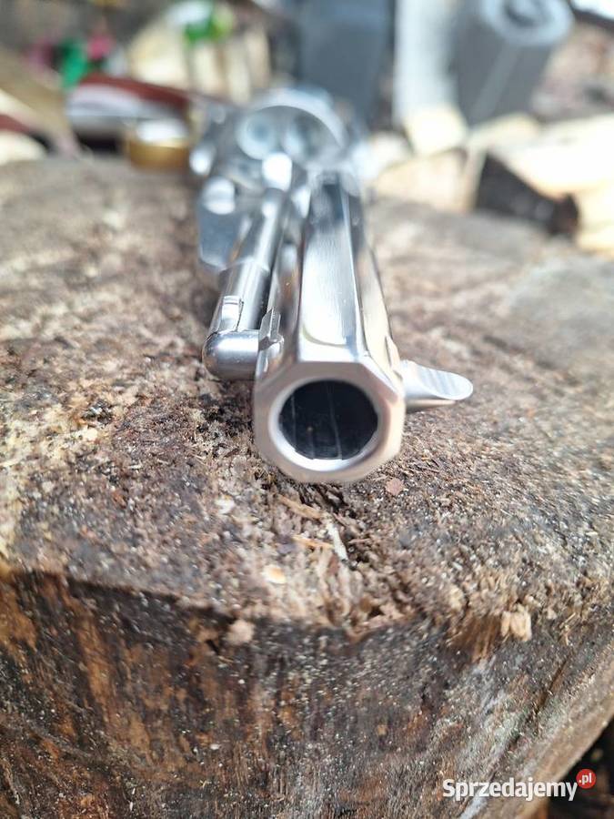 Rewolwer czarnoprochowy Remington Inox cal 44 Sławatycze