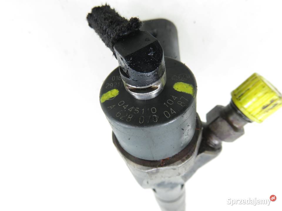 WTRYSKIWACZ MERCEDES W220 400 CDI 0445110104