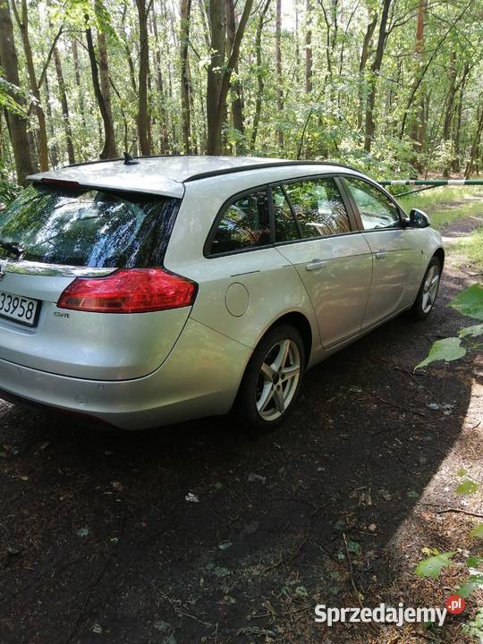 Opel insigni 20cdti 130 Rok produkcji 2010 Tarce sprzedam