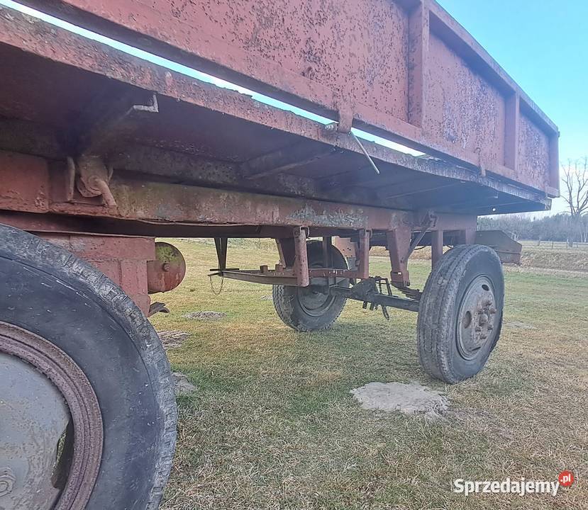 Sprzedam przyczepę d35 do remontu Maszyny rolnicze Gościencin sprzedam