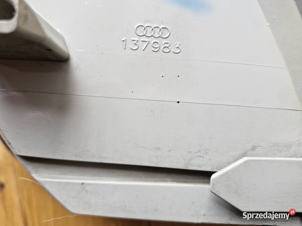 Audi 100 C4 Kierunkowskazy oryginalne Hella Gdańsk