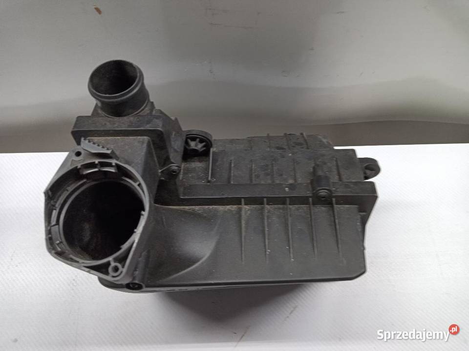 OBUDOWA FILTRA POWIETRZA AUDI 20 TSI 5Q0129601 Wyposażenie wnętrza wielkopolskie