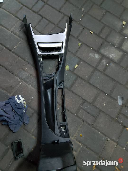 BMW seria 1 e81 E87Tunel podłokietnik Kielce sprzedam