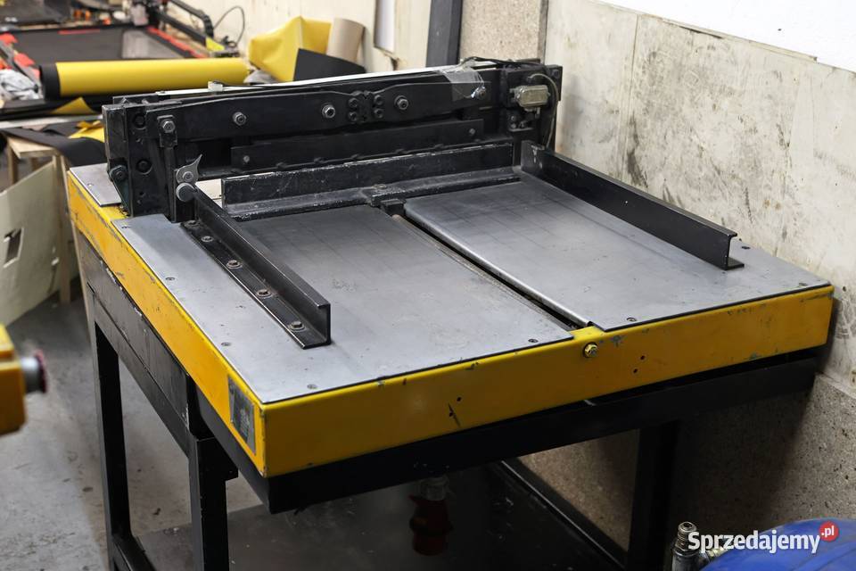 Gilotyna do papieru Grafmasz G67 krajarka pomorskie