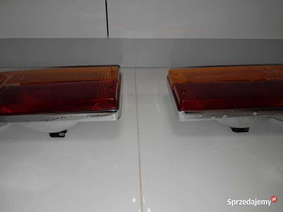 LAMPY FIAT 125P TYŁ NOWE KLOSZE TYŁ PRAWE I sprzedam