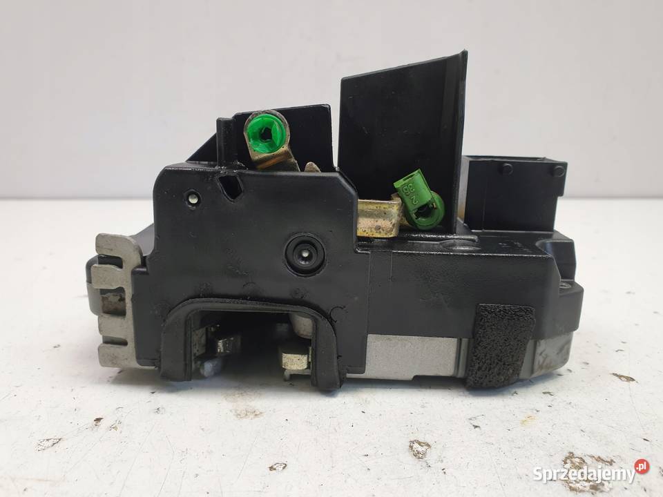 Saab 95 lift ZAMEK DRZWI prawy PRZÓD PRZEDNI PP osobowe Rudka