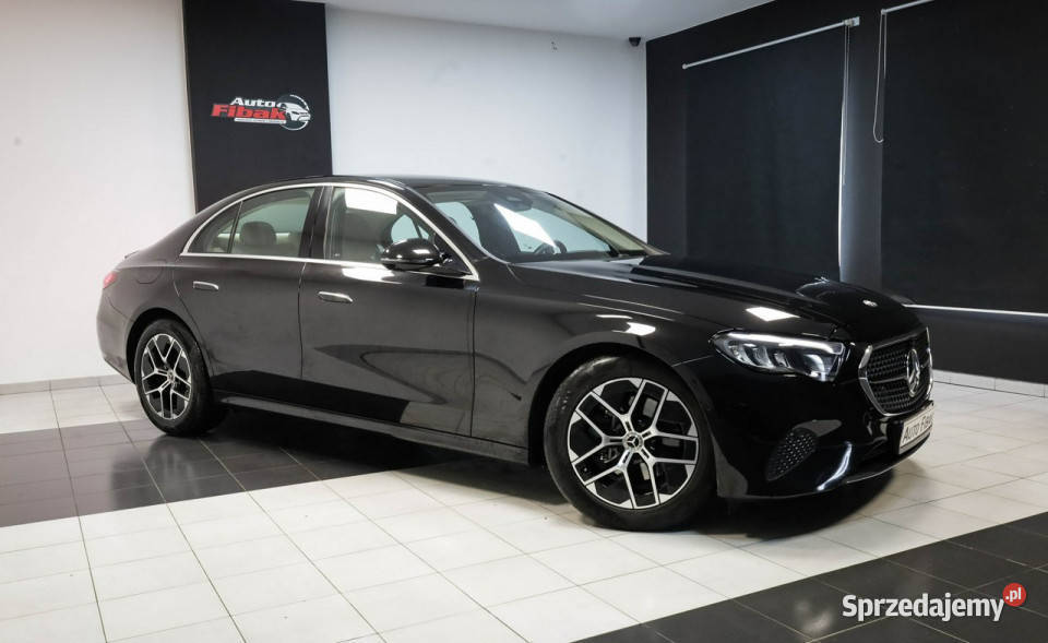 Mercedes E 200 4MaticSalon PolskaPakiet czujnik martwego pola Konstantynów Łódzki