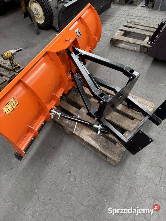 PŁUG DO ŚNIEGU 2M MECHANICZNY DO C330 Chocz