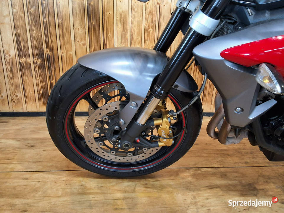 Triumph Speed Triple Triumph speed triple 675 Stare Miasto