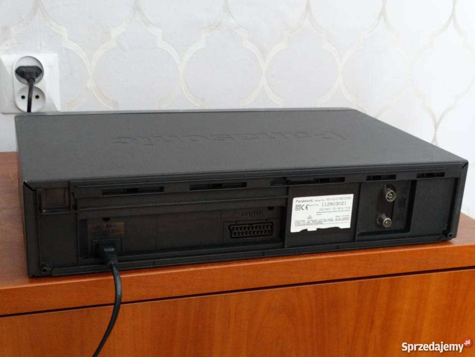 Magnetowid Panasonic NVSJ216 sprawny WYSYŁKA Jasło