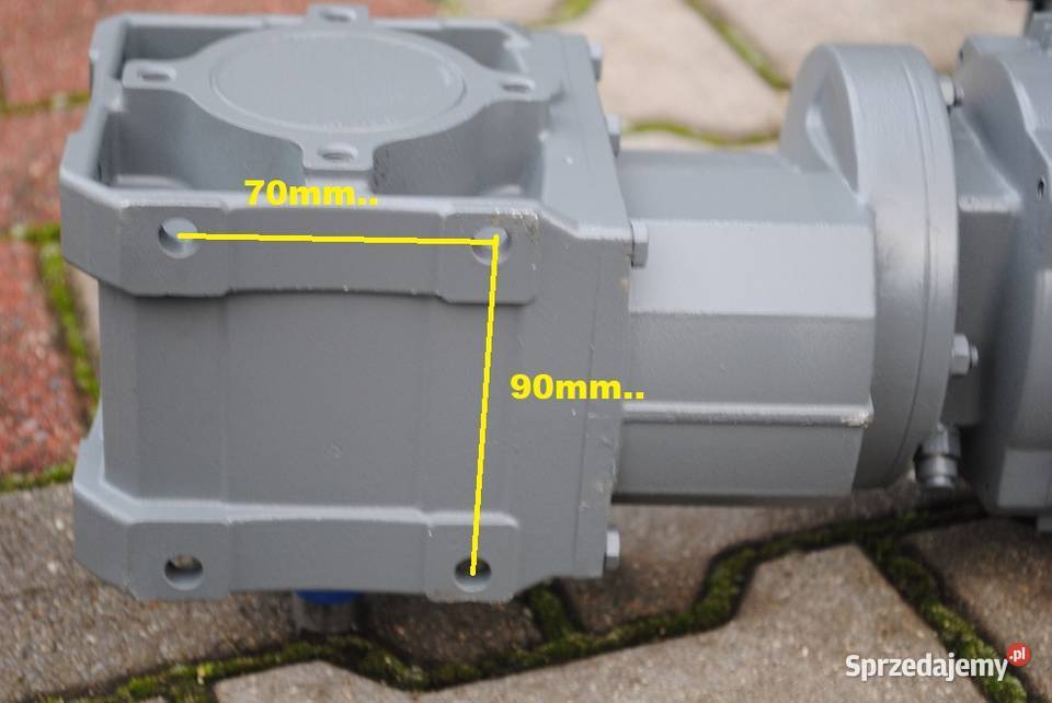 Motoreduktor kątowy 037kw 66obrmin z hamulcem Kargowa