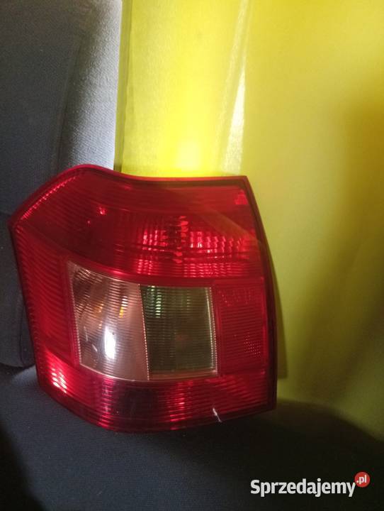 Lampy tylne do Toyota Corolla prawa i lewa osobowe