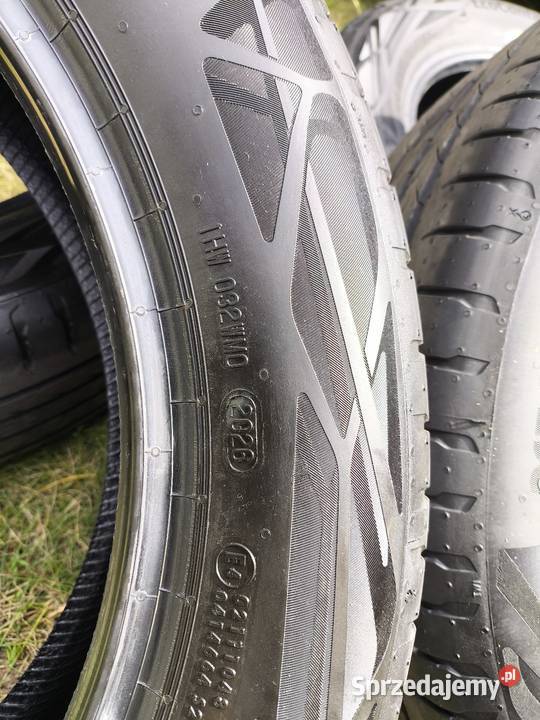 4x Continental
EcoContact 6 Q
21555 R18 95 H Pyrzowice