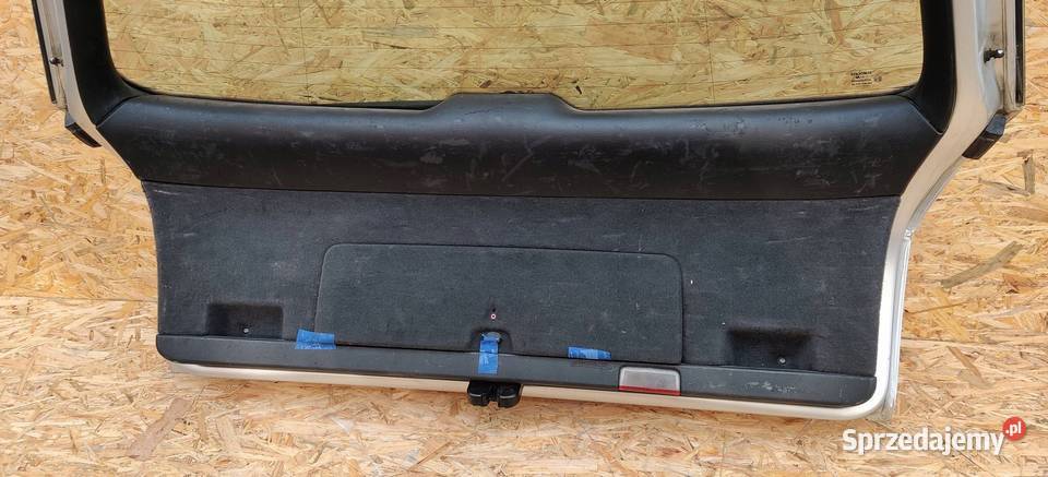 TYLNA KLAPA TYŁ AUDI A4 B6 MAŁYSZ KOMBI SREBRNA osobowe Rudziniec