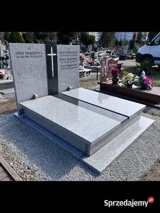 NAGROBEK GRANITOWY PODWÓJNY Z MONTAŻEM GRANIT Konary