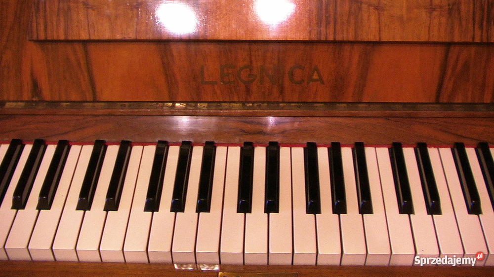 Pianino Legnica z 1961r Poznań sprzedam