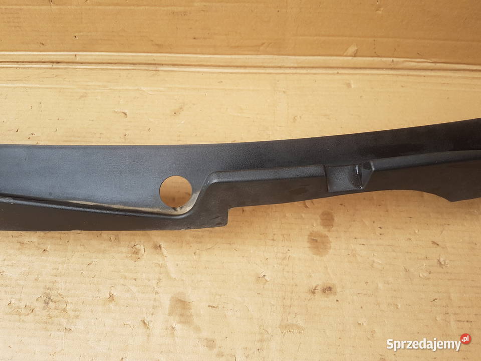 VW Phaeton listwa osłona podszybia mechanizmu osobowe