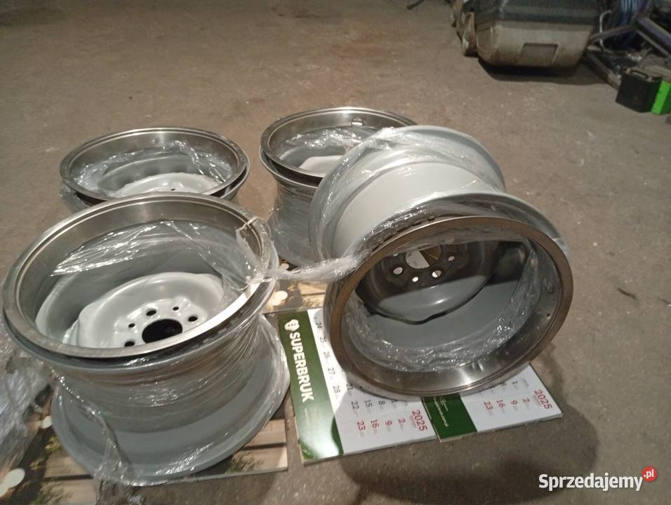 Szeroka stal fso polonez Fiat 125p odmalowane Białystok