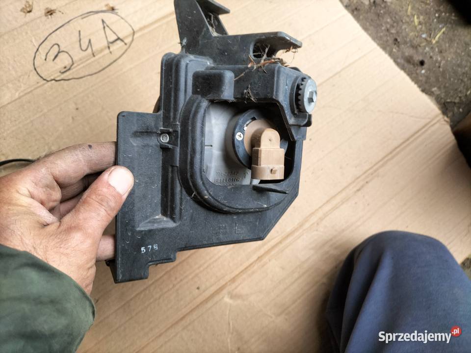 Honda CRV 11422551 HALOGEN LEWY PRZÓD PRZEDNI osobowe Kamień-Kolonia