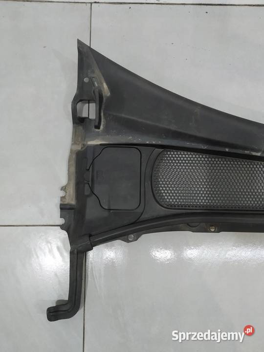 PODSZYBIE PLASTIKOWE 31479548 Volvo V60 II 2018