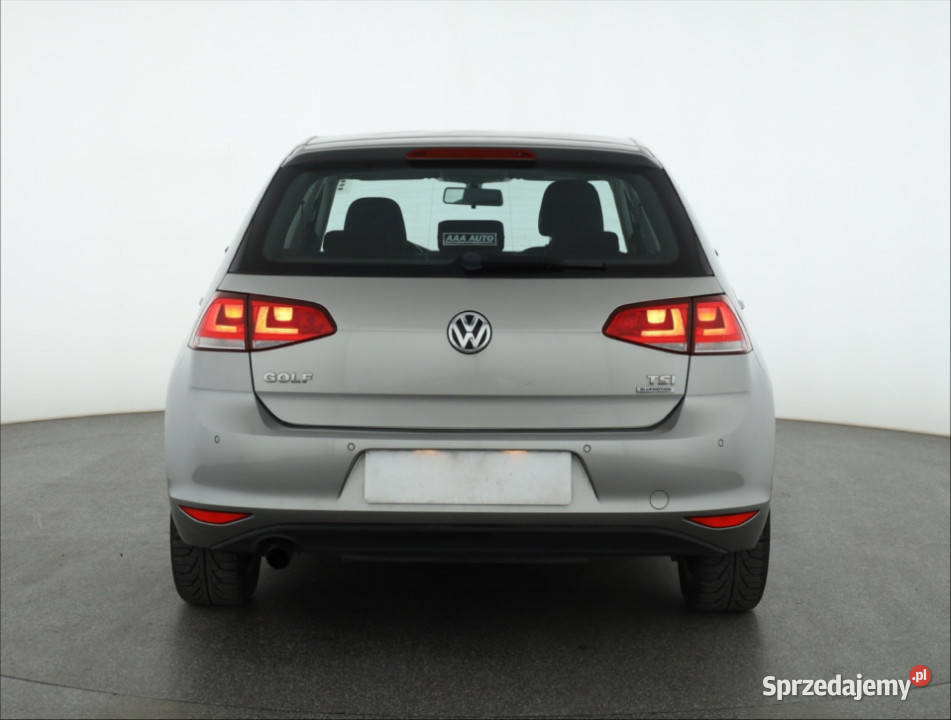 VW Golf 12 TSI