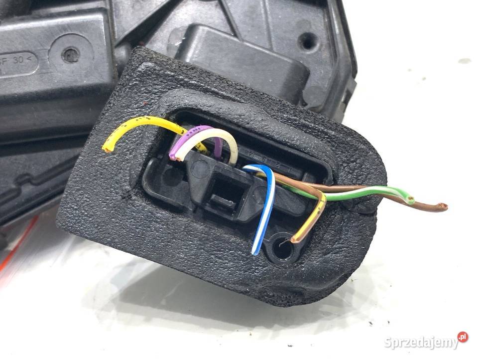 ZAMEK DRZWI LEWY PRZÓD VW TOURAN Minivan Zamki, wkładki i kluczyki