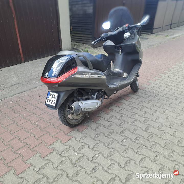 Sprzedam piaggio x8 2005r 125 Czesławice