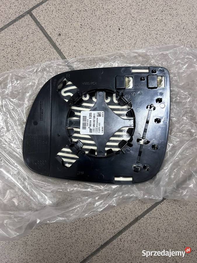Wklad lusterka prawy audi q5 8r0857536 Goszyce