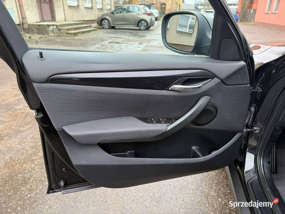 BMW X1 Pierwszym właściciel w Polsce 20 diesel czarny pomorskie Słupsk