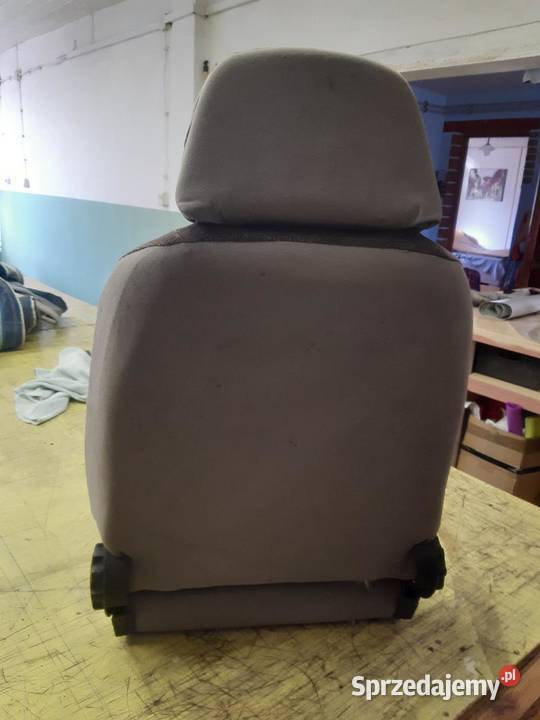 Fotel samochodowy Wicko