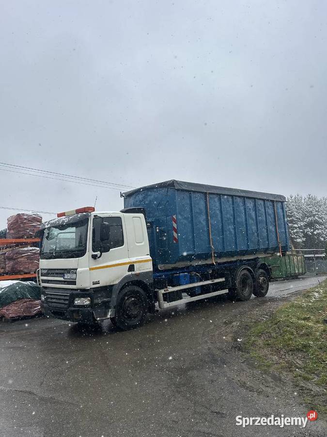 Hakowiec DAF pojazd specjalny Uniszowa