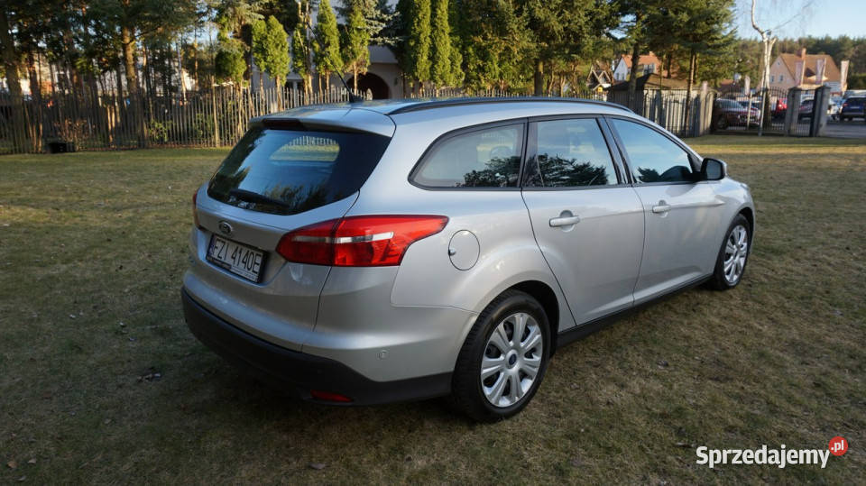Ford Focus zarejestrowany ubezpieczony Gwarancja czujnik deszczu Zielona Góra sprzedam
